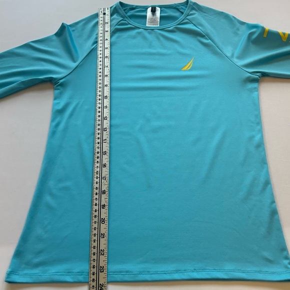 Nautica Long Sleeve UPF 30+ Crewneck Lightweight Rashguard Shirt Womens Size S - Picture 8 of 9